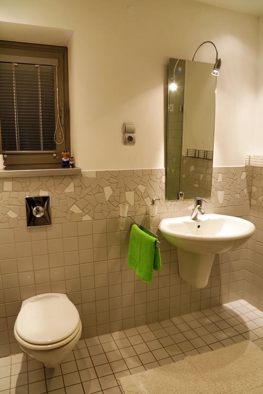 Hajnal Nyaralohaz Villa Balatonfenyves Exteriör bild
